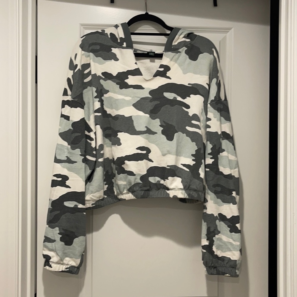Camp cropped hooded sweatshirt